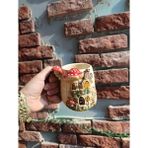 Bonita Bon Luxe El Yapımı 3D Kabartmalı Seramik Kupa | Fantastik Masal Temalı | El Boyaması Özel Tasarım Kahve & Çay Kupası | Koleksiyonluk Handmade Mug - Kırmızı - Bej