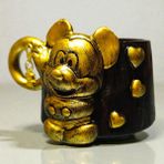 Bonita Bon Luxe El Yapımı 3D Yaldızlı Mickey Minnie Figürlü Hediye Harf Yada Kalp Charm'lı Kişiye Özel Seramik Kupa - Gold