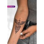 BP Tattoo 1 Ay Kalıcı Gerçek Dövme Görünümlü Kılıç Yılan Kanat Dövmesi