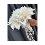 BridalTeam İncili lale ve gala buketi Şık ve zarif gelin çiçeği