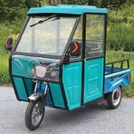 Bu Sağlam Elektrikli Üç Tekerlekli Bisiklet Örtüsü, Tenteli Üç Tekerlekli Bisiklet Örtüsü, Tamamen Kapalı Tente, Temperli Camlı ve Silecek ile Üç Tekerlekli Bisiklet Çerçevesi Kanopisi