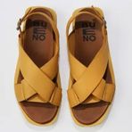 Bueno Shoes 01WS2801 Sarı Deri Kadın Sandalet