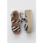 Bueno Shoes 01WU6119 Siyah Bej Parlak Deri Kadın Dolgu Topuklu Espadril Sandalet