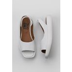 Bueno Shoes 01WY1014 Beyaz Deri Kadın Dolgu Topuklu Sandalet