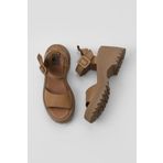 Bueno Shoes 01WY12600 Taba Deri Dolgu Kadın Topuklu Sandalet