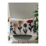 BUGİ HOME COLLECTİON Bugi Home Collection Punch Nakışlı Kırlent Kılıfı