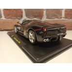 BURAGO 1/24 ÖLÇEK FERRARİ LA FERRARİ Aperta - 2016