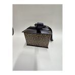 BURAKKUTU Kurdeleli Büyük sandık Kutu (en:9cm uzunluk:12cm derinlik:7.50cm dir içi boş süngerli çok ürun koyma