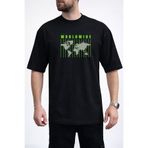 caddekombin Erkek Yeşil Çizgili Dünya Haritası Baskılı Bisiklet Yaka Siyah T-shirt