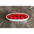 Çağıl Candles Sevgililer Günü Oval Beton Kasede Güllü ve Şakayıklı Mum - Kırmızı