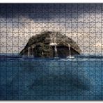 Cakapuzzle Deniz Kaplumbağası Sırtında Ada Şelaleler Görsel Mdf 255 Parça Puzzle