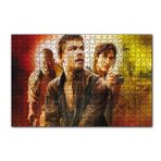 Cakapuzzle Kanlı Elmas Leo ve Jennifer Afiş 120 Parça Ahşap Puzzle