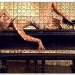 Cakapuzzle Piyano Üzerine Uzanmış Sarışın Kadın Mdf 1000 Parça Puzzle