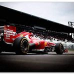 Cakatablo Ahşap Tablo Ferrari Formula Yarış Pistinde