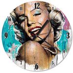 Cakatablo Ahşap Zeminde Marilyn Monroe Portresi Duvar Saati