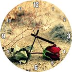 Cakatablo Kurak Toprak ve Solan Kırmızı Gül Duvar Saati