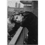 Cakatablo Leonardo Di Caprio Balkonda Siyah Beyaz 1000 Parça Puzzle Yapboz MDF Ahşap