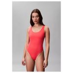 Calvin Klein Askılı CK Yazı Desenli Slip Sırt Dekolte Esnek Kumaş Mayo, M, LV00Q61205, Pembe, Kadın