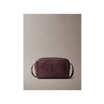 Calvin Klein Bold Ck Kadın Mini Omuz Çantası