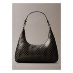 Calvin Klein Logolu Çıkarılabilir Askılı Çanta LV04F3298G2XA ÇANTA LV04F3298G 2XA
