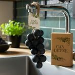 Can Defne Üzüm Şeklinde El Yapımı Doğal Sabun – Aromatik Kokulu Dekoratif Banyo Sabunu (Siyah) - 1 Adet