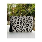 çanta tasarımcısı Kadın Beyaz Leopar Desen Clutch Çanta Siyah-Beyaz 31 cm