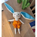 CAPELLA TOYS El Yapımı Pamuklu Oyuncak Tavşan Tafi, 40 cm, Bez Bebek, Doğal Kumaş, Antialerjik Silikon Elyaf Dolgulu