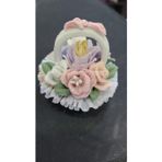 Capodimonte Porselen Çiçek Sepeti Biblo, Fiyonklu, Yapraklı, Renkli Çiçekler, 7 cm, Dekoratif Ev Süsü
