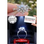 CARAT STONE 925 ayar Gümüş 2 carat altın kaplama Lotus çiçeği tektaş yüzük. IŞIKLI KUTUDA TEKTAŞ YÜZÜK