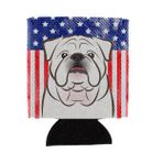 Caroline's Treasures BB2150CC Amerikan Bayrağı ve Beyaz İngiliz Bulldog Can veya Şişe Hugger, Can Cooler Sleeve Hugger Makinede Yıkanabilir İçecek Kılıfı Hugger Katlanabilir İzolatör İçecek Yalıtımlı