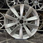 Carre 17 inç 5x112 Lugano Golf Jetta Caddy Leon Gümüş Jant Modeli (4 Adet )