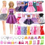 Carreuty 41 adet Barbie ile uyumlu giysiler, 10 moda elbise, 20 çift ayakkabı, 6 kolye ve 5 adet 11,5 inç çanta dahil (rastgele stil)