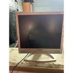 Casper 700P Lcd Vga Multimedya Monitör 2.El Yenilenmiş Ürün