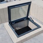 Çatı Erişim Kapağı Yalıtımlı Camlı Özelleştirilebilir Çatı Kapağı, Çatı Arası/güneş Odası için Çatı Havalandırma Kaçış Kapağı, Çatı Katı Erişim Kapağı Çatı Penceresi Kolay Kurulum(WXL-60x60cm-23.6x23