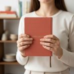 Cekar Store Fark Tanıtım Okuma Günlüğü – A5 Sert Kapa­klı “reading Journal, 100 Kitap Incelemesi, Günlük Okuma Takibi (Kiremit) - 41 Delft Blue