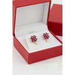 Çekirdek Jewelry 925 Ayar Gümüş Yakut Taşlı Yonca Küpe