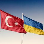 ÇELİKONLİNE- UKRAYNA Bayrağı +TÜRK Bayrağı (70X105CM)