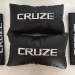 Chevrolet Cruze Nakışlı Deri Oto Boyun Yastığı Ve Kemer Pedi