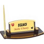 çılgıntrend Eczacılara Özel Kalemli Ahşap Ofis Masa İsimliği