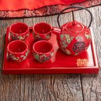 Çin Kırmızı Düğün Çay Seti - 1 Çaydanlık + Tepsili 4 Bardak, Geleneksel Çifte Mutluluk ve Servet Deseni, Düğün Hediyeleri için Seramik Çay Servisi, Ev Çay Töreni, Parti Malzemeleri