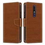 Çizgili PU Deri Cüzdanlı Telefon Kılıfı Nokia 3.1 Plus ile Uyumlu, Mıknatıslı Kapaklı İnce Tasarım, Kart Bölmeli ve Stand Özellikli (Kahverengi)