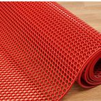 CLOURMAT KIRMIZI KAYDIRMAZ PETEK PASPAS (KIRMIZI) 120cmx100cm