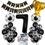 Cnrose Futbol Balonu 7. Doğum Günü Siyah Helyum Balonu 7 Doğum Günü Genç Kek Topu Futbol Doğum Günü Dekorasyonu 7 Yaş Çocuk Doğum Günü Parti Dekorasyonu 7. Doğum Günü Dekorasyonu Futbol Pasta