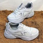 Çok Hafif Kalın Tabanlı Yeni Model Sneakers Spor Ayakkabı - 001 - Beyaz
