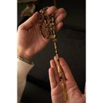 COLLECTION OF ROSARY SERTİFİKALI YOĞUN ALTIN YAPRAK PARÇACIKLI KİŞİYE ÖZEL ALTIN KAPLAMA 925 AYAR GÜMÜŞ PÜSKÜLLÜ TESBİH.