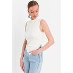 Cool & Sexy Kadın Beyaz Kolsuz Crop Bluz ZH07