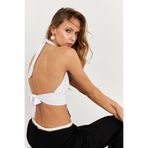 Cool & Sexy Kadın Beyaz Sırt Ve Boyun Bağlamalı Bluz EY1472
