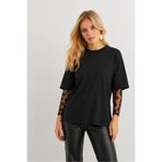 Cool & Sexy Siyah Dantel Kol Detaylı Oversize Kadın T-Shirt