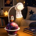 Coverzone Astronot Temalı 2'si 1 Arada Masa Lambası ve Gece Lambası USB Şarjlı 400mAh Bataryalı Renkli Gezegen Gece Işığı 5V 3W LED Aydınlatma YC-7902A/B Uzay Temalı Dekoratif Lamba | YC-7902 Beyaz