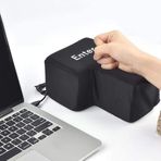 Coverzone Enter Yastık Tuşu USB, Büyük Yastıklı Fiziksel Enter Butonu, PC & Laptop için Ergonomik Tasarım, Sadece Dokunmatik Değil, Stres Atmak İçin Mükemmel, Siyah